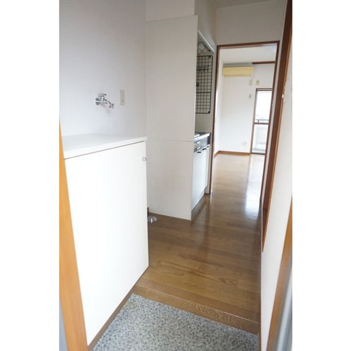 ハウスタクの玄関