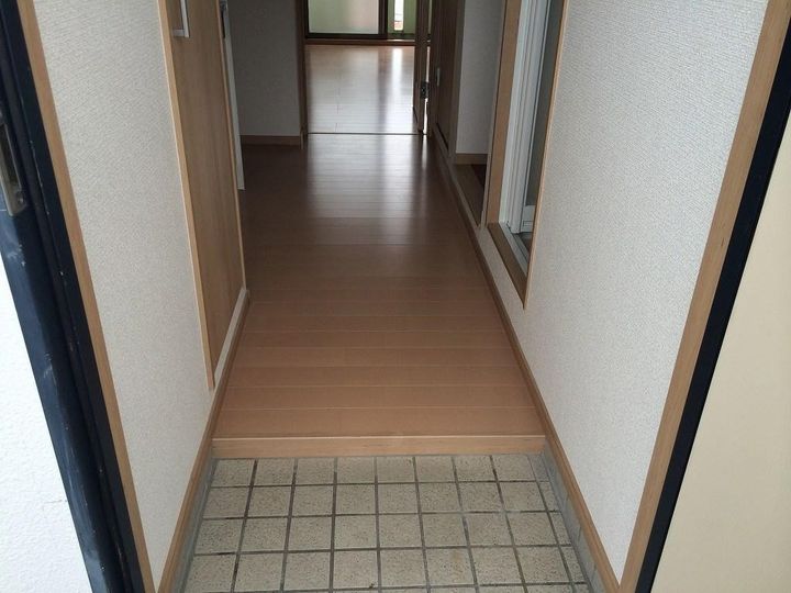グリーンエステートの玄関