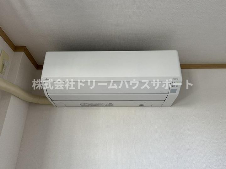 福商事ビルの内装