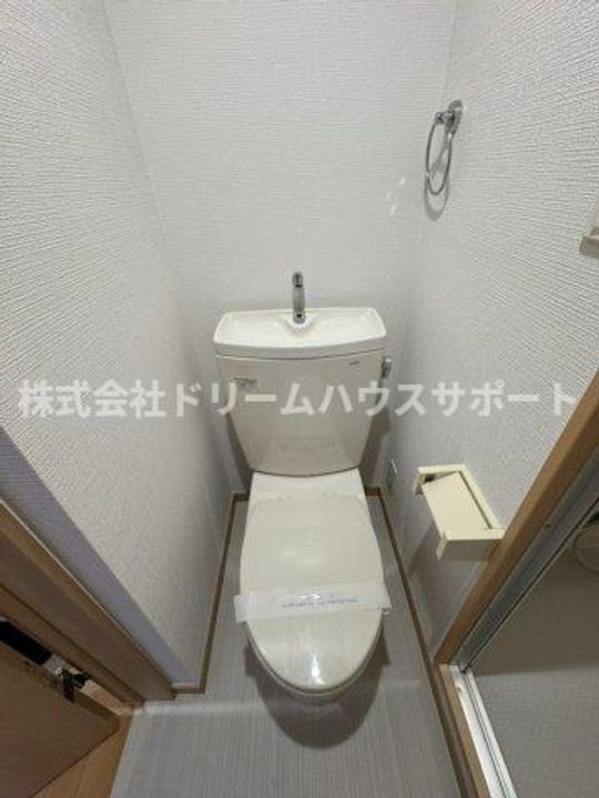 福商事ビルの内装