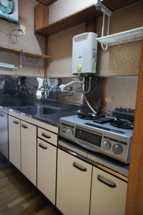 ドエリングハウス小山のキッチン