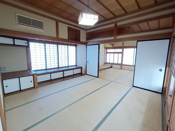 石川県金沢市有松2(一戸建)の賃貸物件の居間