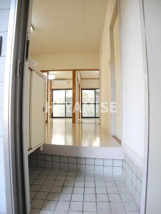 グリーンハイツ吉祥Bの玄関