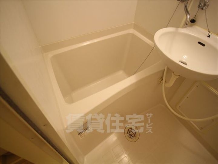 大阪府高槻市辻子3(アパート)の賃貸物件の風呂