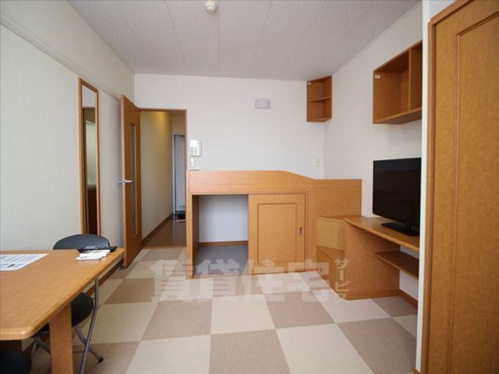 大阪府高槻市辻子3(アパート)の賃貸物件の居間