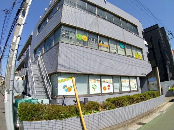 エテシャルムの周辺
