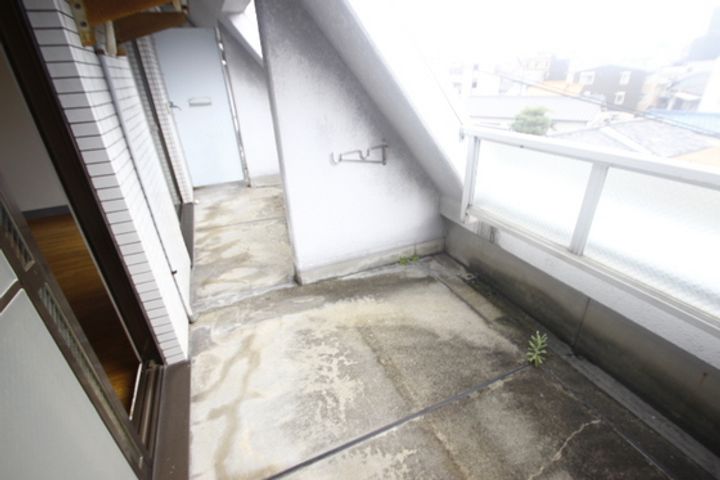 アルファ東雲の内装