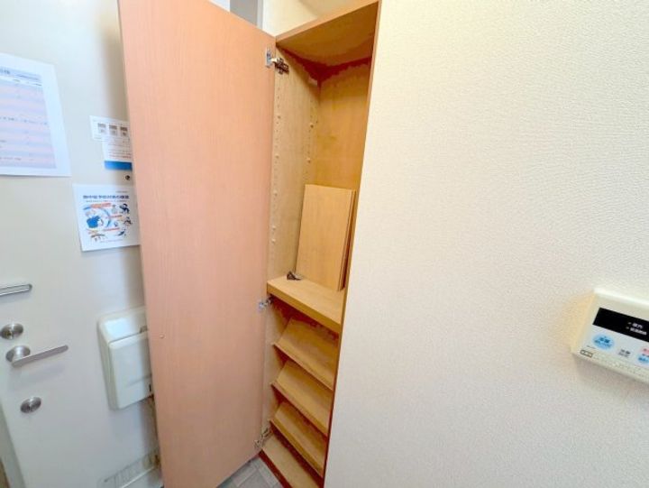 東京都杉並区上井草3(マンション)の賃貸物件の玄関