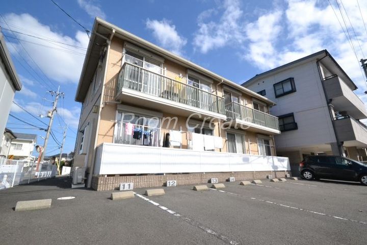 ハイネス国府の外観