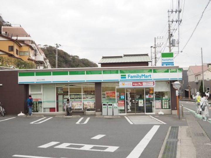 シーガル逗子の周辺