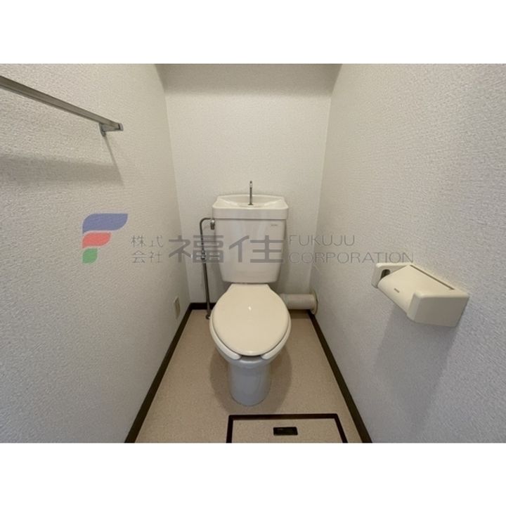 アルファウイング高宮東の内装