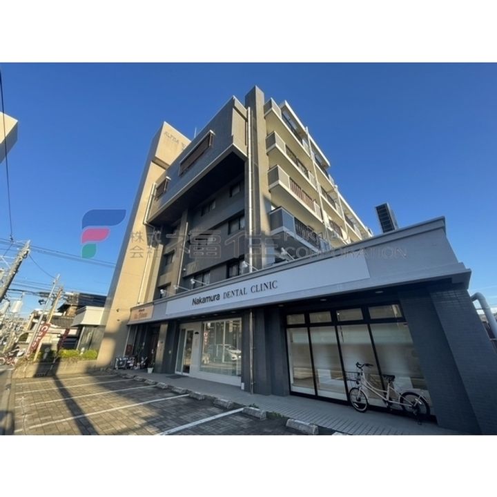 アルファウイング高宮東の外観