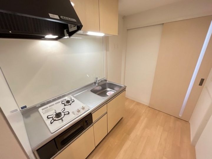 ローズガーデン舟入南のキッチン