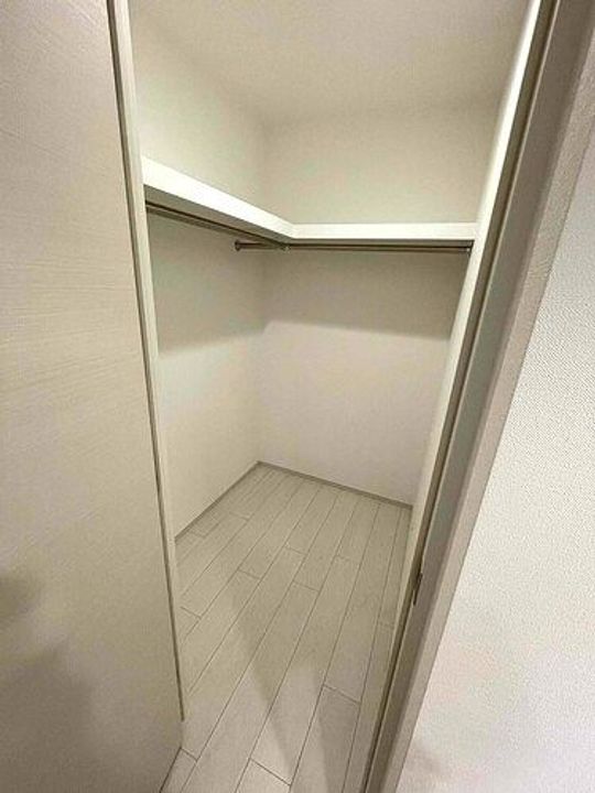 ライオンズフォーシア中野の内装