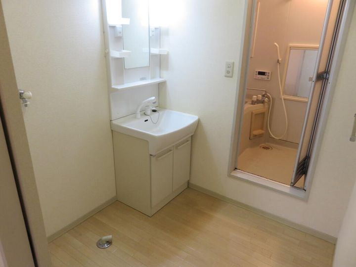 コゥジィーコートBの内装