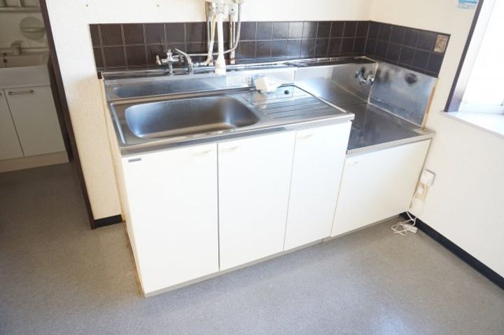 ローズハイム富士見(DE棟)のキッチン