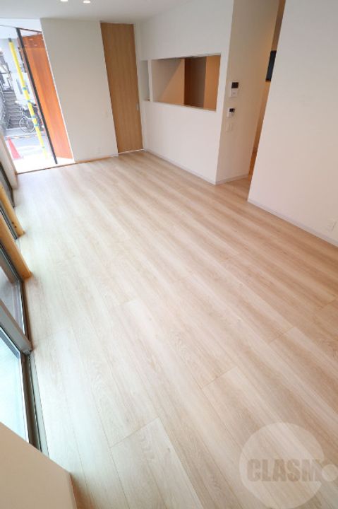 大阪府吹田市寿町1(一戸建)の賃貸物件の居間