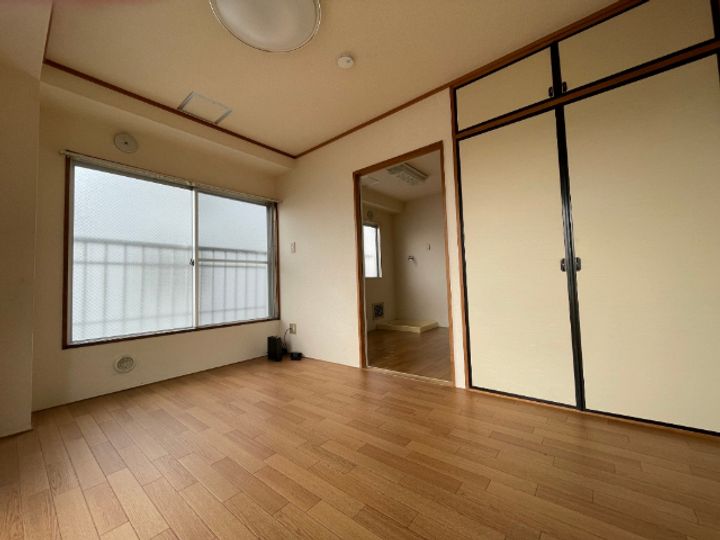 藤ハイツの居間