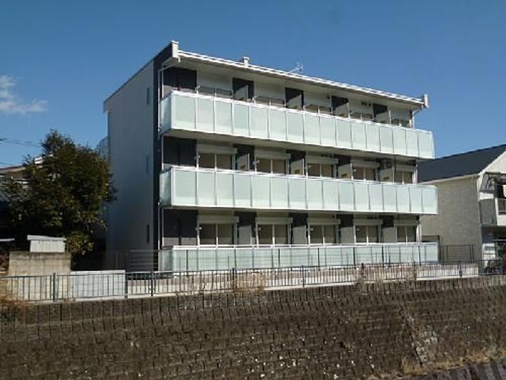 レオネクストリバーサイド遠の外観