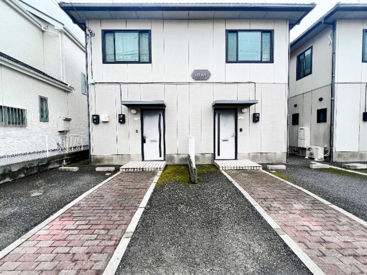 ウエストヒルIの外観