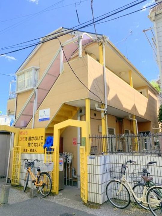 鈴木ハイツの外観