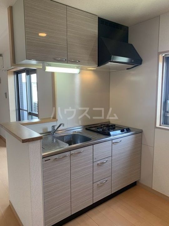 エンブレム5251のキッチン