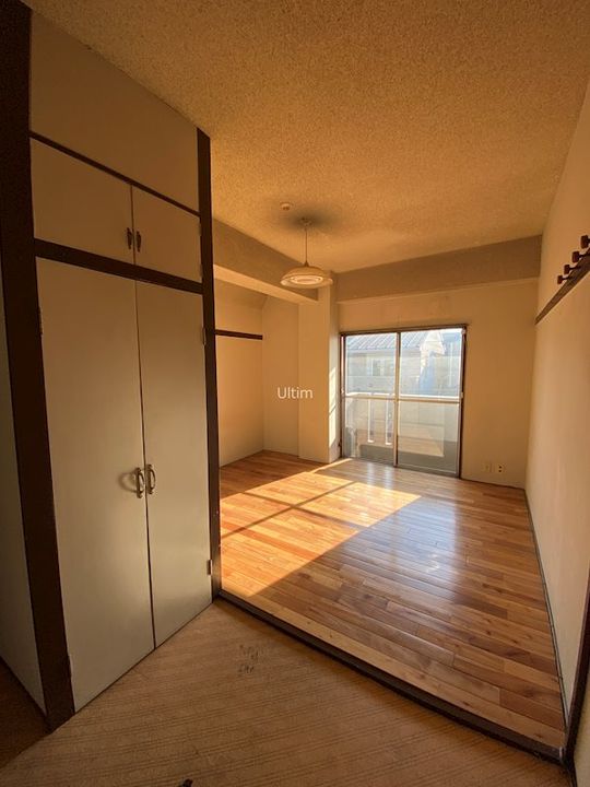 丹羽パンションの居間