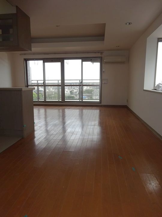 東京都中野区本町3(マンション)の賃貸物件の居間