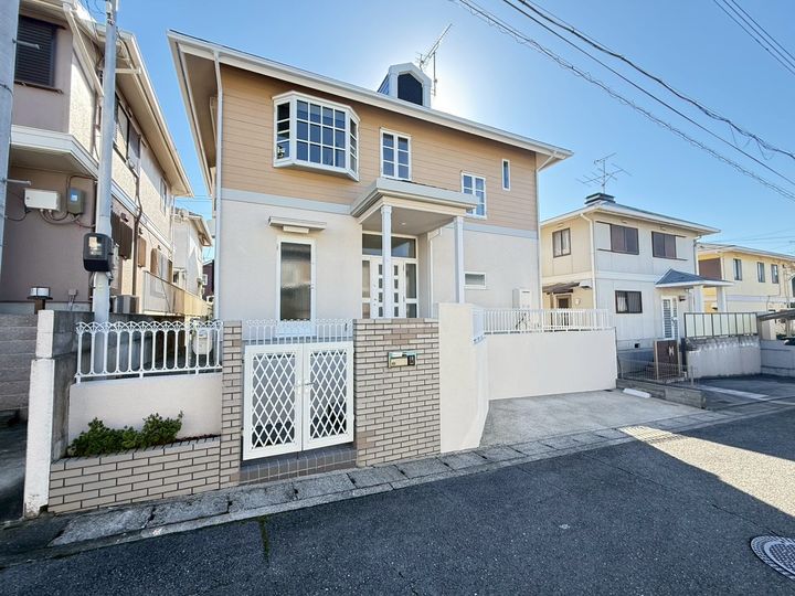 京都府亀岡市南つつじケ丘桜台3(一戸建)の賃貸物件の外観