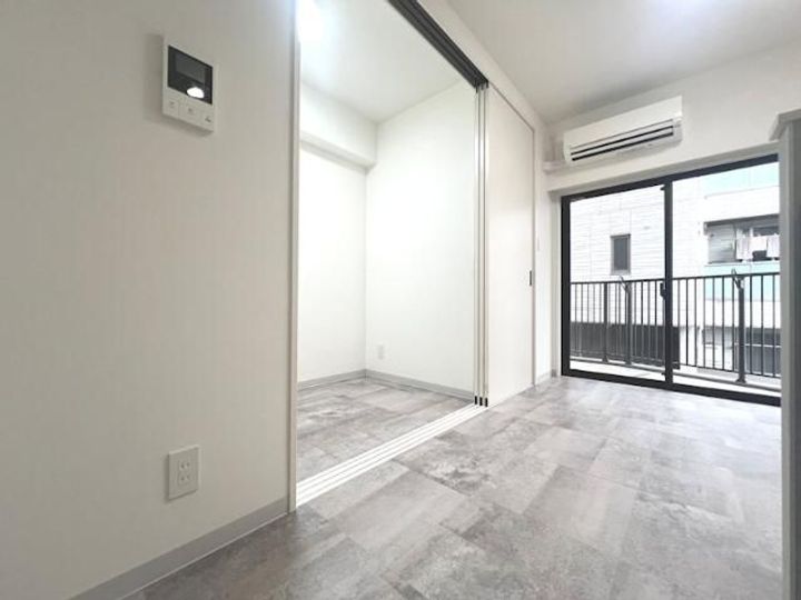 東京都豊島区南長崎5(マンション)の賃貸物件の居間