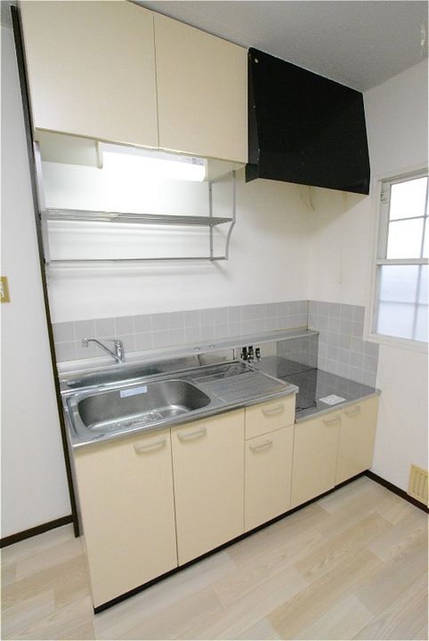 室本ハイツのキッチン