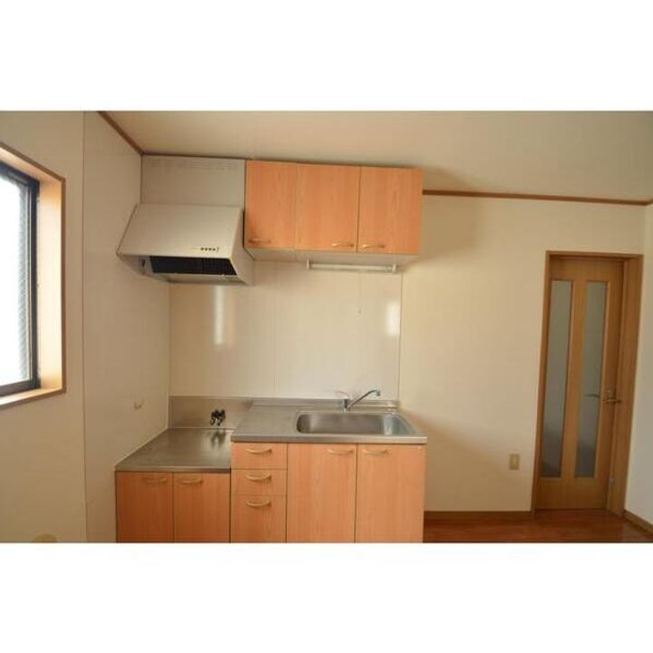 プラザ滝頭ハイツIのキッチン