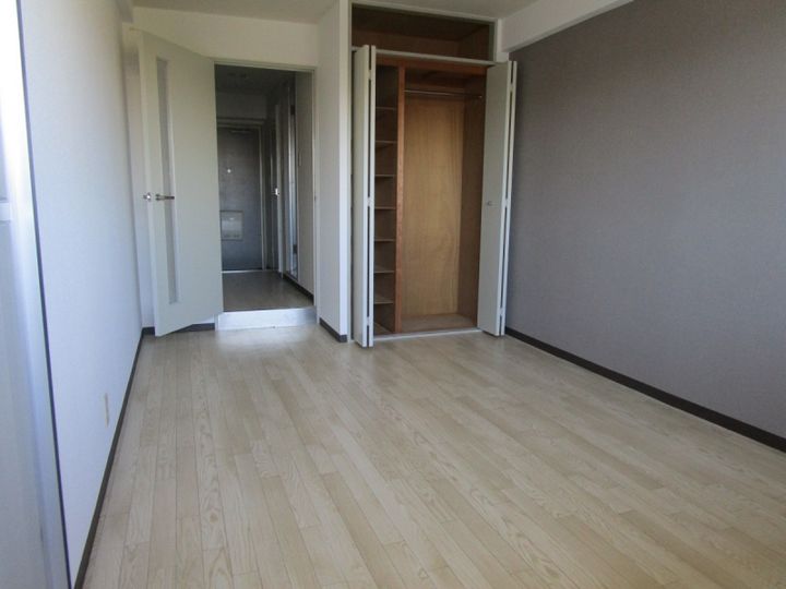 マンション望 伊川谷の居間