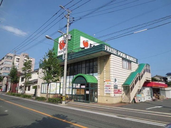 フォルツァ ドット ミユの周辺