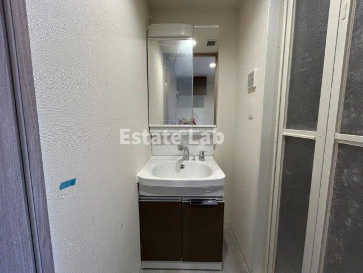 ファステート神戸サルビアの内装