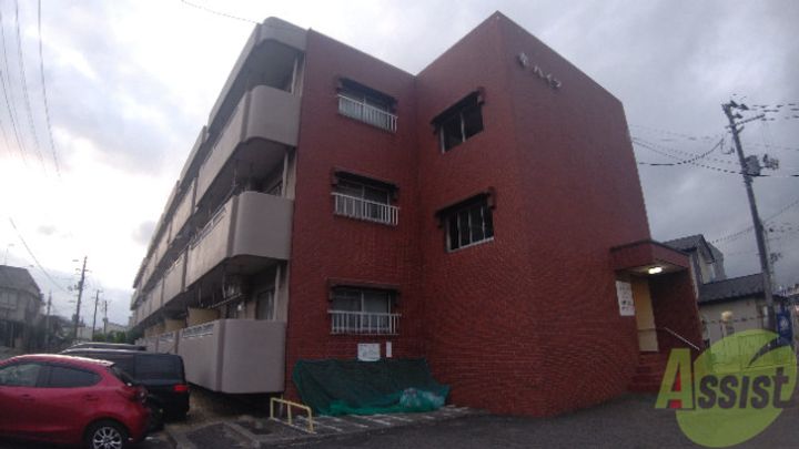 幸ハイツの外観