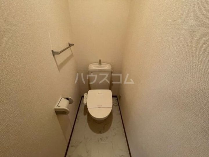 フローラルコートの内装