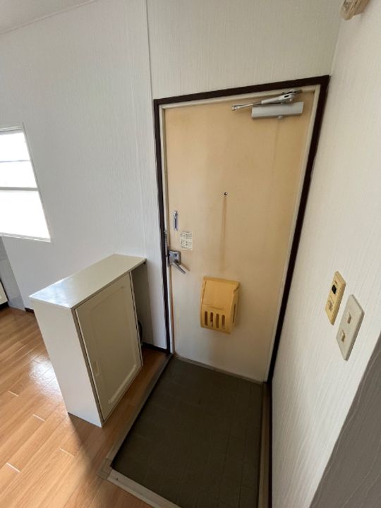 第2ケンジパレスの玄関