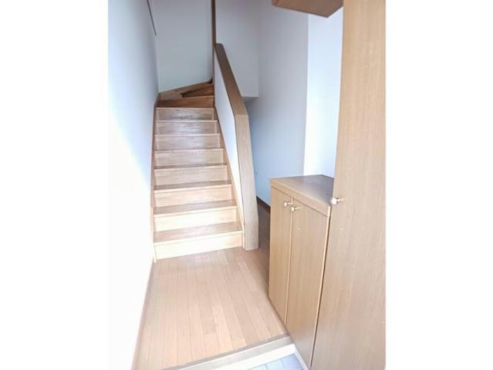 サニーコート近見Iの玄関