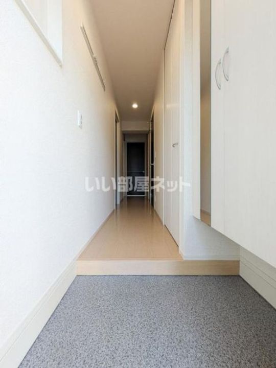 埼玉県さいたま市桜区大字大久保領家(アパート)の賃貸物件の玄関