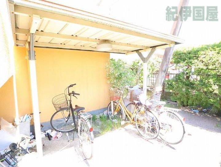 稲荷森マンションの地図