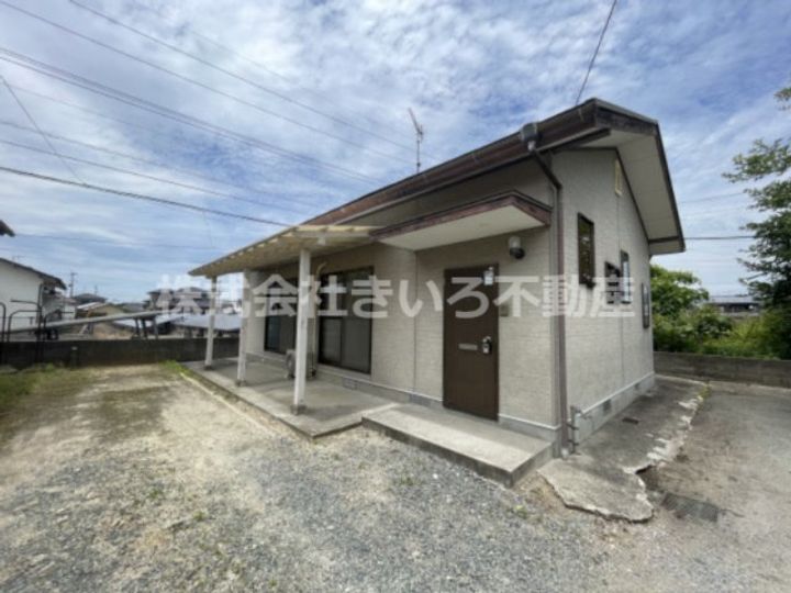 熊本県玉名市岩崎(一戸建)の賃貸物件の外観
