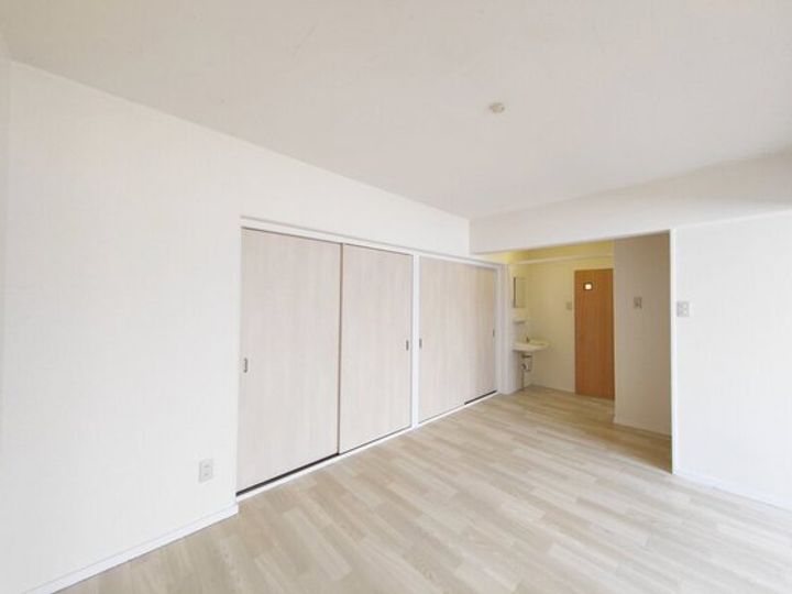 洲崎ハイツの居間