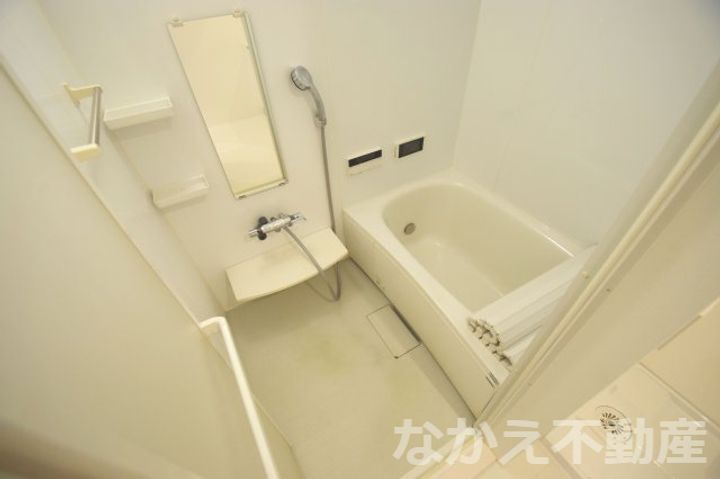 徳島県阿南市富岡町滝の下(アパート)の賃貸物件の風呂