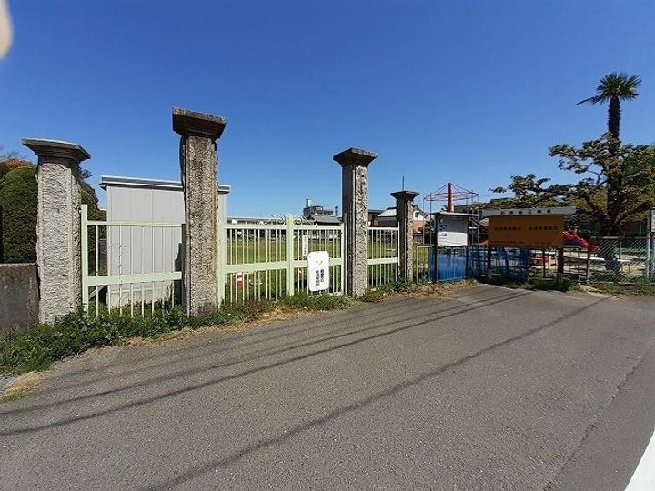 ロスペロスIIの周辺