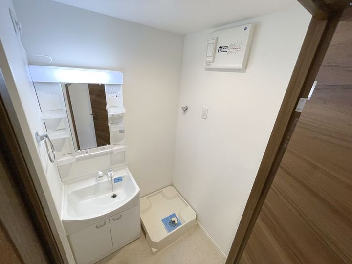 ミハス学芸大学の内装