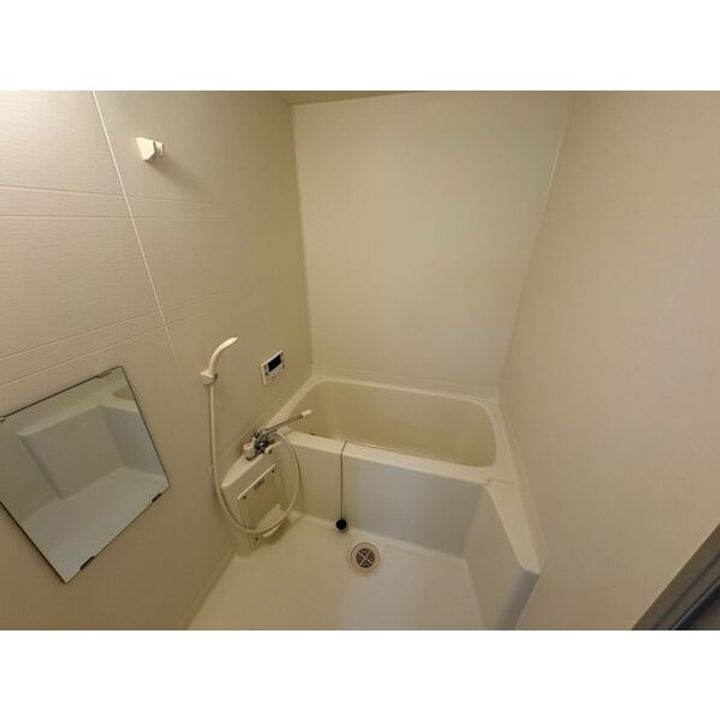 サプリーム新舞子の風呂