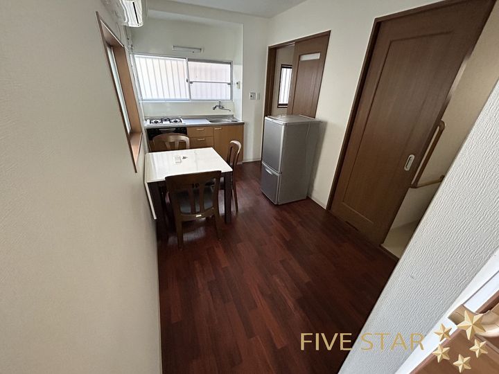 大阪府枚方市中宮西之町(一戸建)の賃貸物件の居間