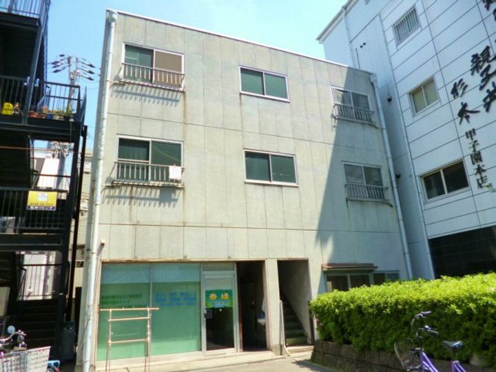 米田マンションIの外観
