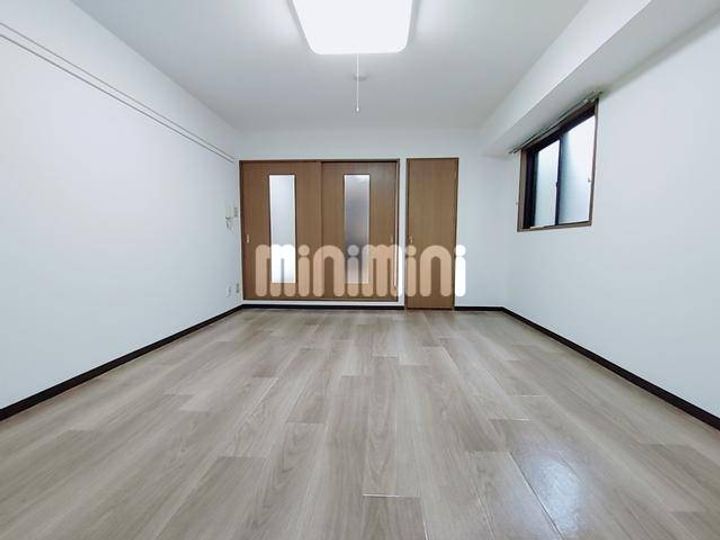 エスポワール神澤の居間